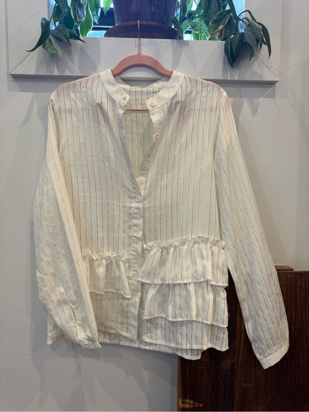 Women's Cream Ruffle Button-Front Blouse